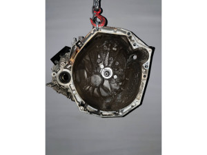 TL4113 (NISSAN) КПП 6 ступ 4*2 стартер спереди спидометр с ABS 1.5DCI 8V
