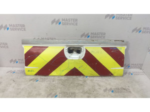 6724A013 (MITSUBISHI) Крышка багажника низ
