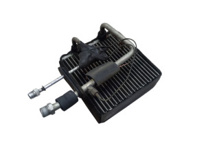 272800X002 (NISSAN) Испаритель кондиционераNissan Terrano R20 93-06