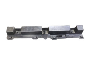 51777320206 (BMW) Кронштейн накладки порога правый передний центральныйBMW 4 F32-36 13-20