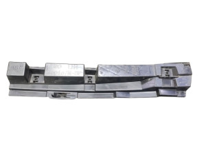 51777320209 (BMW) Кронштейн накладки порога левый заднийBMW 4 F32-36 13-20