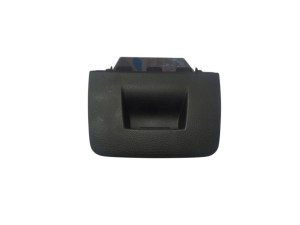 51459240633 (BMW) Бардачок дополнительный левый в торпедоBMW 4 F32-36 13-20 BMW X4 F26 14-17 BMW 3 F30-80 12-19