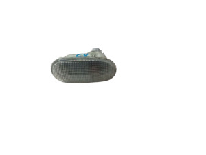 8351A041 (MITSUBISHI) Повторитель поворота прозрачныйMitsubishi Pajero Sport 08-16 Mitsubishi L200 06-15