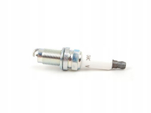 101905626 (VAG) Свеча зажиганияVW Passat B7 10-15 Skoda Octavia A5 04-13 SEAT Leon 05-12
