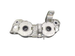 A2978306802 (MERCEDES-BENZ) Кронштейн компрессора кондиционера правыйMercedes-Benz EQE 22-