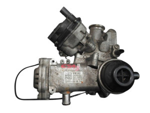 059131515EQ (VAG) Охладитель ОГ с клапаном в сборе 3.0TDI 24VVW Touareg 10-18 Audi Q5 08-16 Porsche Cayenne 10-17