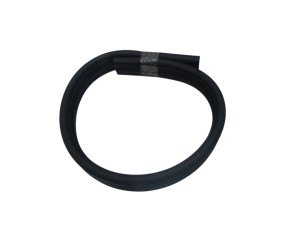 571823723A (VW) Уплотнитель капота заднийVW Tiguan 23-
