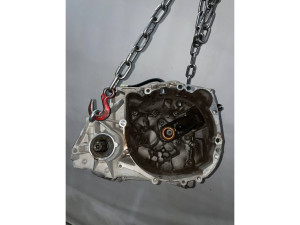 JH3077 (RENAULT) КПП 5 ступ нажим механ спидометр с ABS 1.2MPI 16VRenault Logan 04-13 Renault Sandero 13- Dacia Logan 04-12