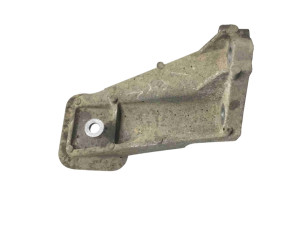 LR007802 (LAND ROVER) Кронштейн подушки двигателя левый нижний 2.7TDI 24V, 3.0TDI 24VRange Rover Sport 05-13 Land Rover Discovery IV 09-16