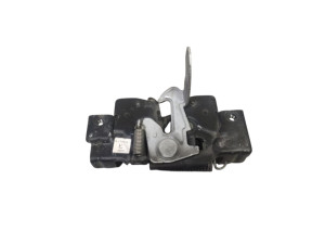 BBM656620 (MAZDA) Замок капотаMazda 5 10-15 Mazda 3 09-14