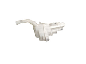 BBR667480E (MAZDA) Бачок омивача під омивач фарMazda 3 09-14