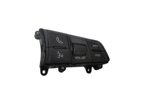 156122838 (ALFA ROMEO) Блок кнопок в руль handsfree правыйAlfa Romeo Giulia 16-