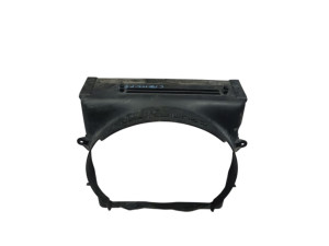 52079674AA (JEEP) Диффузор вентилятора основного радиатора 2.5CRDI 16VJeep Cherokee 01-07