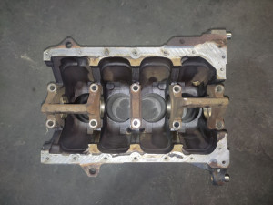 2110023752 (KIA) Блок двигателя голый 2.0MPI 16V G4GC