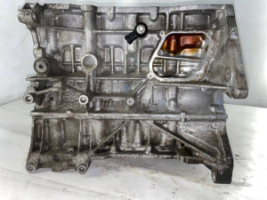 PE02-10-300A (MAZDA) Блок двигателя голый 2.0GDI 16VMazda CX-5 17- Mazda 6 12- Mazda CX-5 12-17