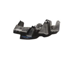 DPN500090 (LAND ROVER) Кронштейн переднього бампера лівий 03-Land Rover Freelander 96-06
