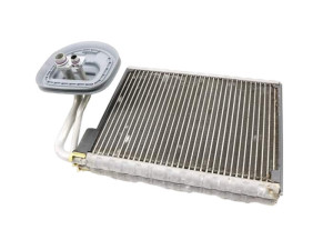 64119383678 (BMW) Испаритель кондиционераBMW 5 Gran Turismo F07 09-17 BMW 5 F10-18 10-17 Rolls-Royce Ghost 09-20