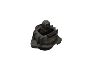 22116777381 (BMW) Опора двигателя левая 3.0TDI 24VBMW 7 F01-F04 08-15 BMW 5 Gran Turismo F07 09-17 BMW 5 F10-18 10-17