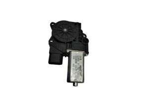 67626927026 (BMW) Моторчик стеклоподъемника задний правыйBMW 1 E81-88 04-11