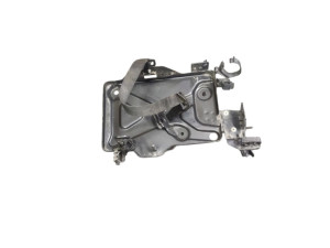 52032337 (FIAT) Полка аккумуляторная металлFiat Tipo 15-