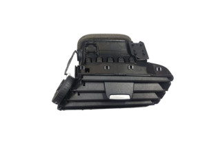 64229292740 (BMW) Дефлектор торпедо правыйBMW X1 F48-49 15-