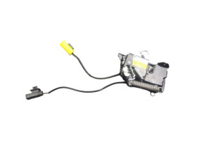 51238737701 (BMW) Замок капота электрический левыйBMW 2 F46 14- BMW X2 F39 17- BMW X1 F48-49 15-