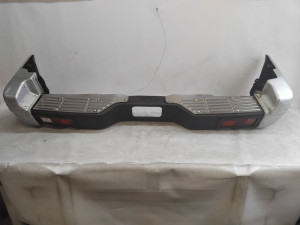 MR105680* (MITSUBISHI) Бампер задний в сборе