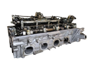 11121555076 (BMW) Головка блока левая в сборе 4.4MPI 32V N62B44BMW 7 E65-68 01-08
