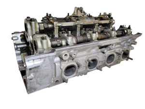 11121555077 (BMW) Головка блока правая в сборе 4.4MPI 32V N62B44BMW 7 E65-68 01-08