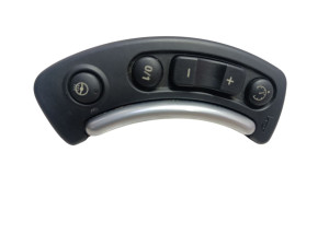 YUB500070PUY (LAND ROVER) Блок кнопок в руль левый -09Range Rover 02-12