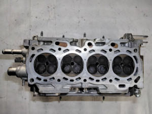 111010D020 (TOYOTA) Головка блока в сборе 1.4MPI 16V 4ZZ-FE