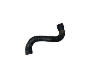 LR020026 (LAND ROVER) Патрубок интеркулера левый 1 часть нижний 3.0TDI 24VRange Rover Sport 05-13 Land Rover Discovery IV 09-16