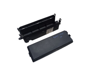 LR014265 (LAND ROVER) Корпус блока предохранителей моторного отсека 2 частиRange Rover Sport 05-13