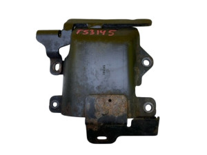 LR033976 (LAND ROVER) Кронштейн топливного фильтраLand Rover Discovery Sport 14- Range Rover Evoque 11-19