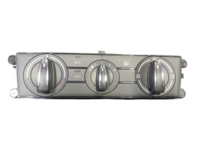 654820045D (SKODA) Блок управления печкой с кондиционеромSkoda Scala 19-