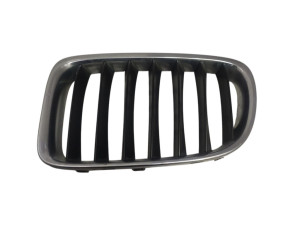 51112993307 (BMW) Решетка радиатора леваяBMW X1 E84 09-15