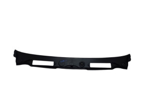 51717058220 (BMW) Пластик под лобовое стеклоBMW 1 E81-88 04-11