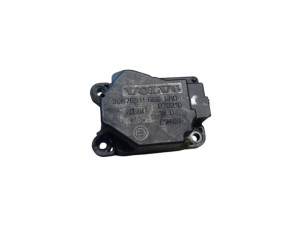 8623355 (VOLVO) Шаговый двигатель печкиVolvo XC70 00-07 Volvo V70 00-07 Volvo XC90 02-16