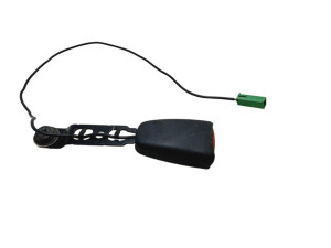 6841697 (VOLVO) Ответная часть ремня безопасности переднегоVolvo C30 06-13 Volvo V70 07-16 Volvo XC90 02-16