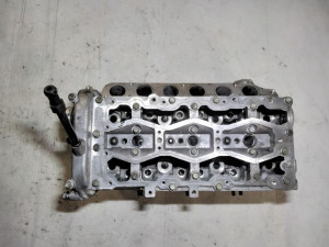 221103A100 (KIA) Головка блока голая 3.0CRDI 24V D6EB