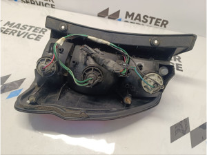 MR495797 (MITSUBISHI) Фонарь левый -05 00-