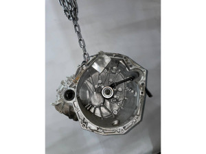 TL4 (RENAULT) КПП 6 ступ гідр натиск центр 1.5DCI 8V