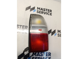 MR981082 (MITSUBISHI) Фонарь задний правый