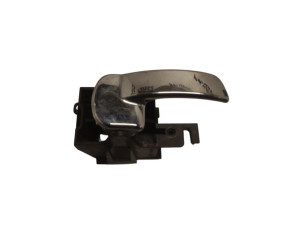 806704X02B (NISSAN) Ручка двери внутренняя правая хромNissan Pathfinder R51 04-14 Nissan Navara 05-15
