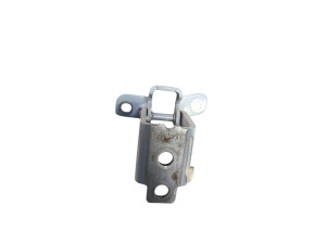 DN4E59240 (MAZDA) Петля двери передней левой нижняяMazda MX-30 20-