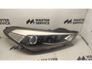 92102D7100 (HYUNDAI) Фара права лінза с електрокоректором -18
