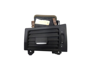 64229184141 (BMW) Дефлектор торпедо левыйBMW X3 F25 10-17