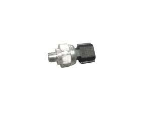 921366801R (RENAULT) Датчик давления кондиционера