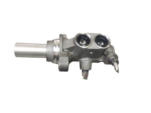 460110255R (RENAULT) Главный тормозной цилиндр 2 выходаRenault Captur 19- Mitsubishi ASX 23- Dacia Logan 22-