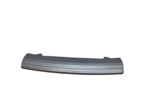 990E079J99000 (SUZUKI) Накладка бампера переднего нижняя центральнаяSuzuki SX-4 06-14